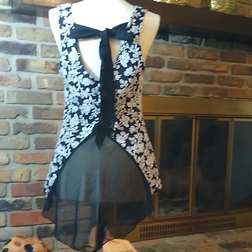 Heart top - Picture 2 of 3